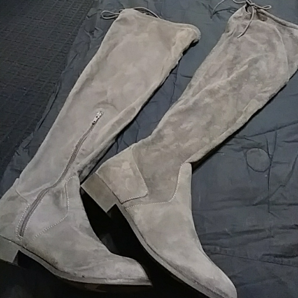 Fiona thigh high grey faux suede size 12 Boots